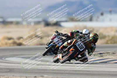 media/Dec-07-2025-CVMA (Sun) [[3e7d2de5dc]]/Race 11-Formula 2-CVMA Hooligans-American Thunder/